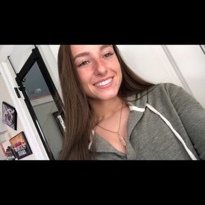 Meet your Posher, Jenna